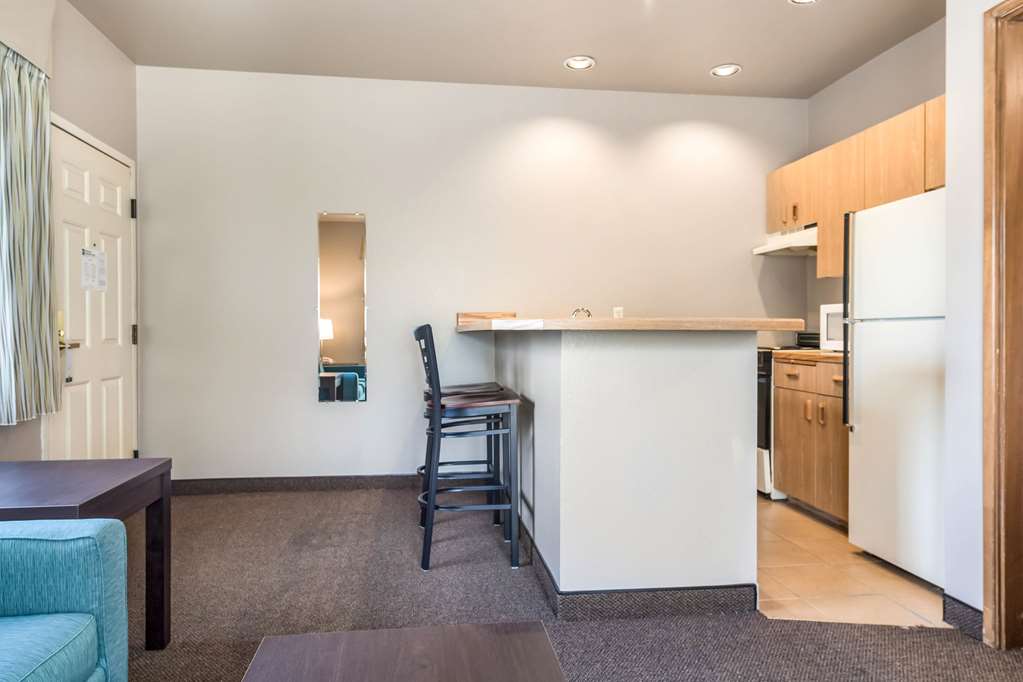 Quality Inn & Suites Bainbridge Island - photo 44