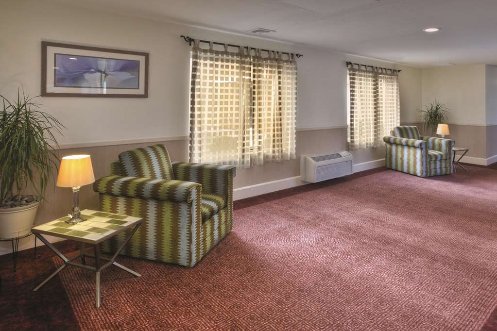 La Quinta Inn & Suites by Wyndham Danbury - photo 9