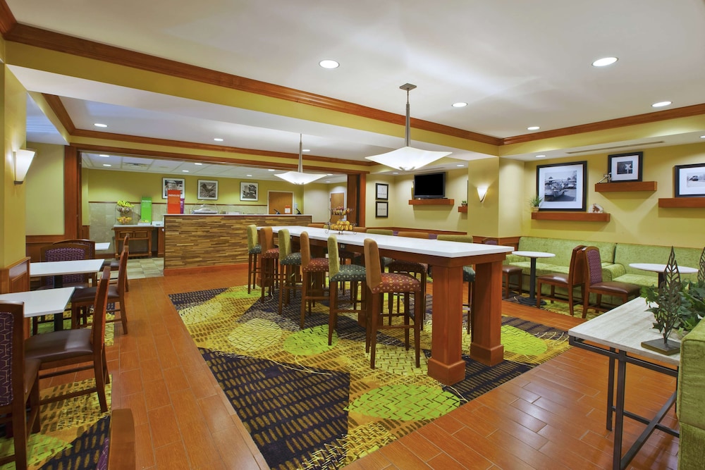 Hampton Inn Commerce Novi - photo 40