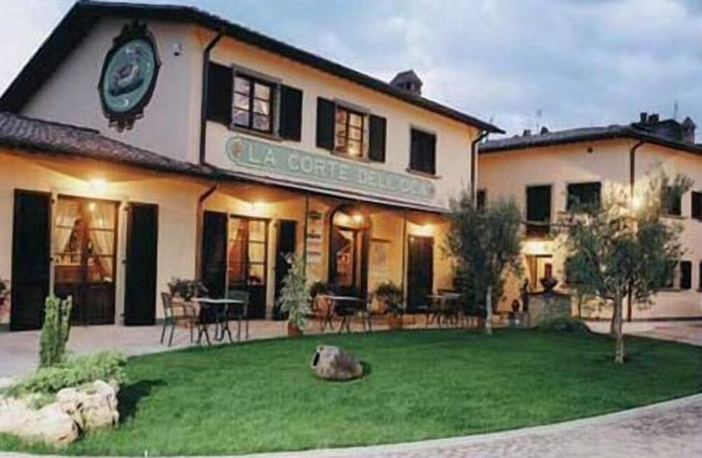 Corte Dell' Oca - carbon neutral hotel in Subbiano