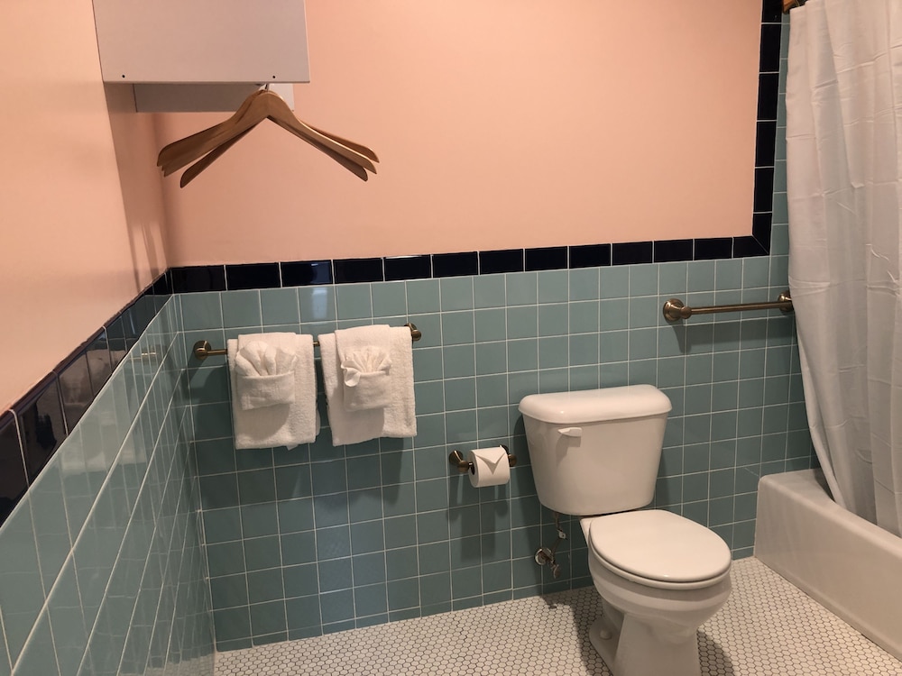Gold Inn Hot Springs - photo 19