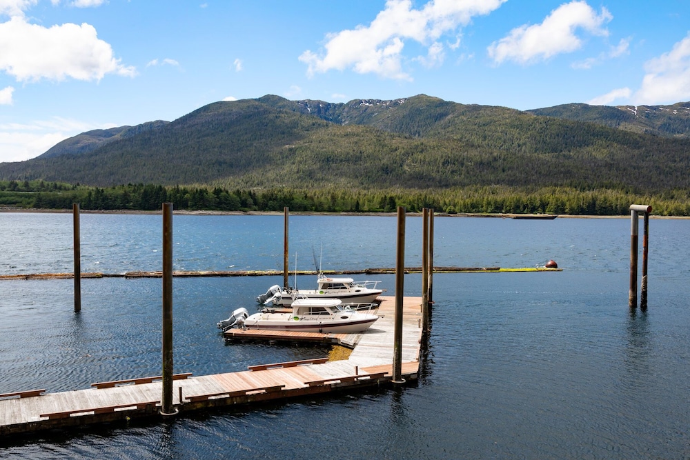 The Ketch Inn and Marina - photo 34