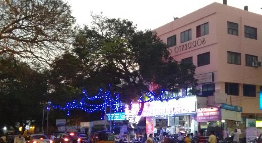 Hotel Sorrento Guest House Anna Nagar