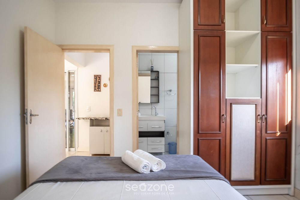 Sítio tranquilo a 2 7 km da praia do Rosa STG2085 — 4-Star Luxury Hotel in Imbituba, Brasil