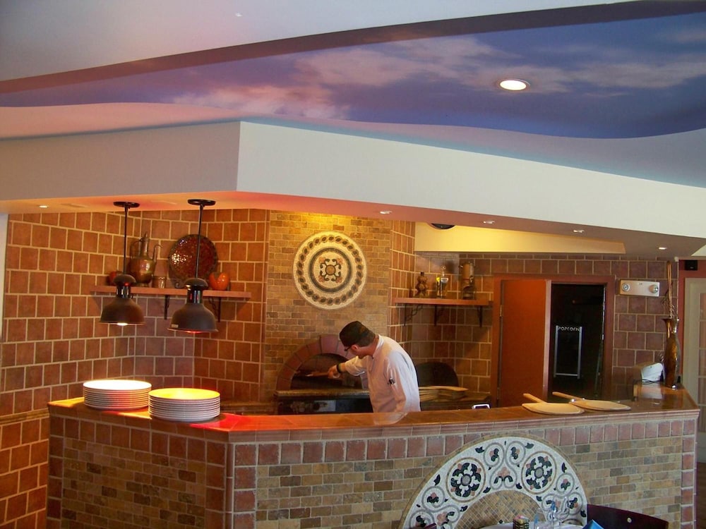 Senator Inn & Spa - photo 111