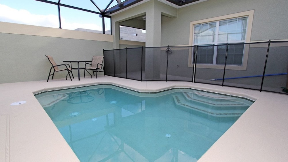 Grhcal8967 Paradise Palms Resort 5 Bed 4 Baths Townhouse - photo 2