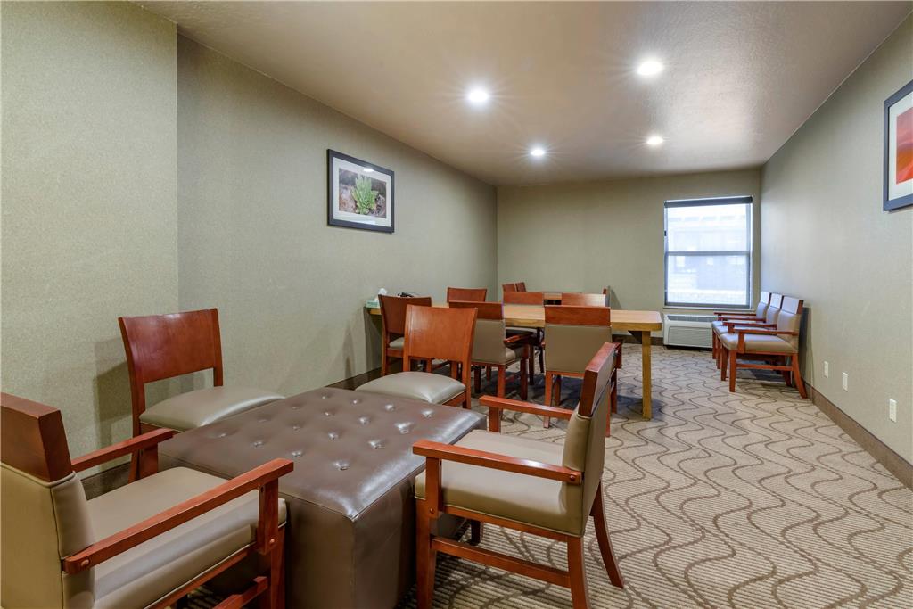 Comfort Inn & Suites Near Fallon Naval Air Station - photo 36