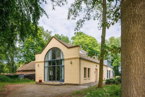 Koetshuis Buitenplaats Iepenoord — Oostkapelle