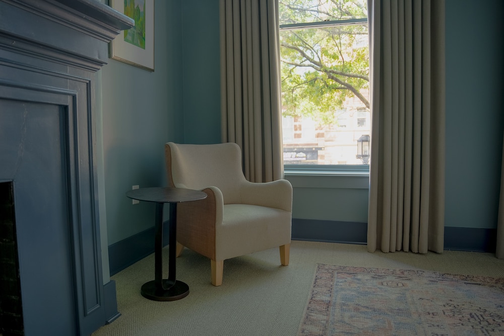 The Woodward Hotel - photo 26