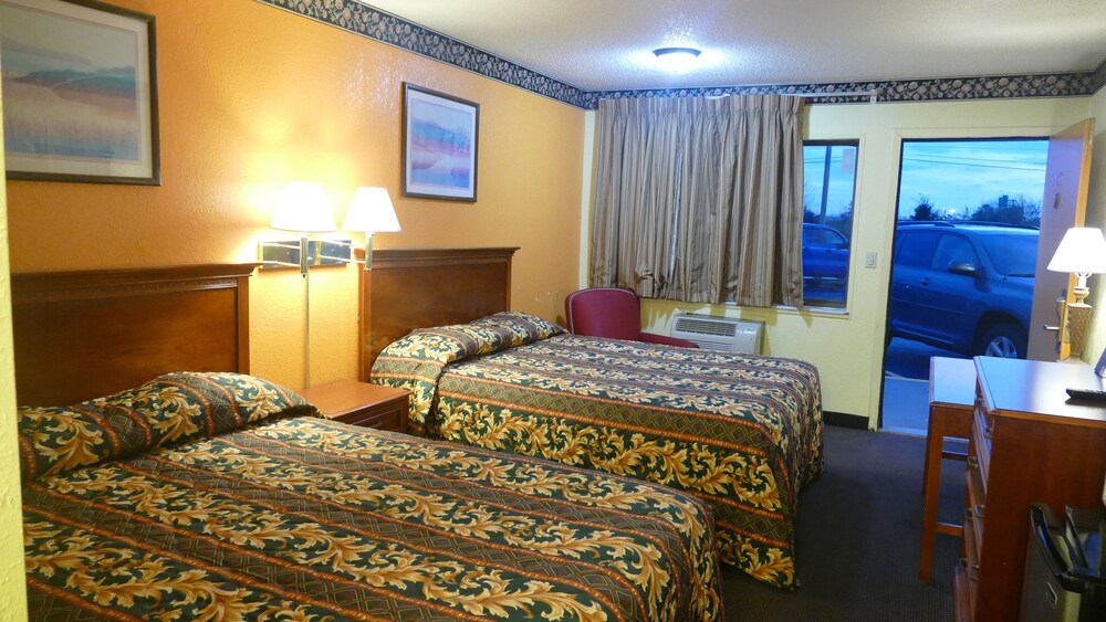 Allstate Inn Seymour - photo 6