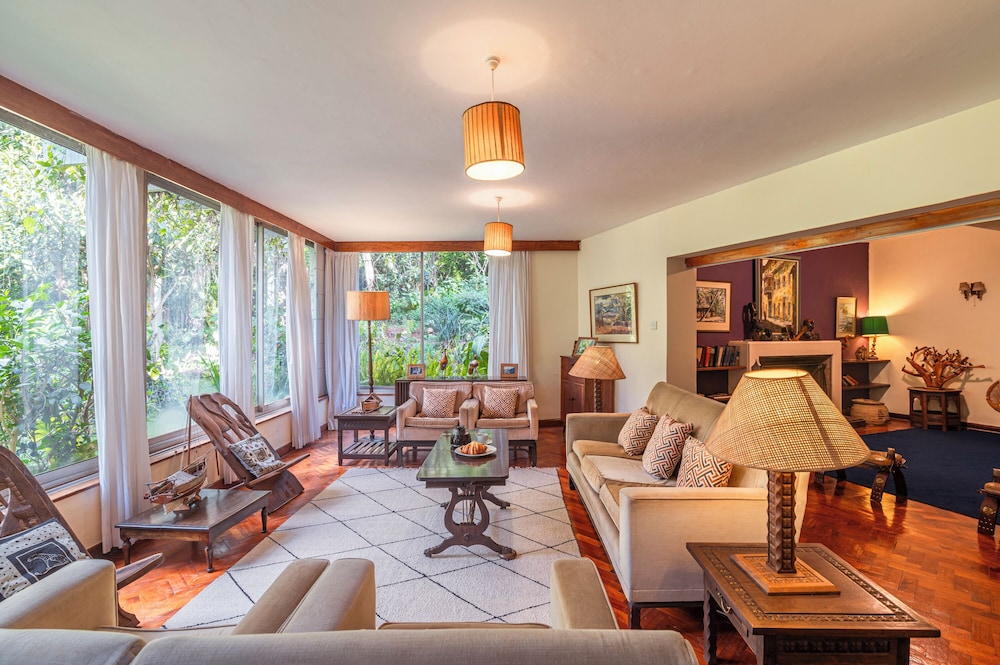 Beautiful Historic Stand Alone House
