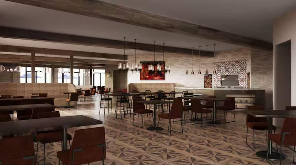 DoubleTree by Hilton Battle Creek - photo 22