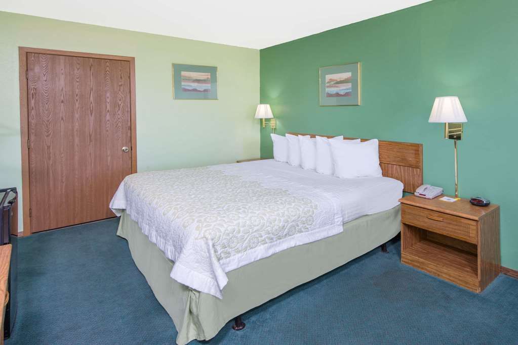 Days Inn Mountain Grove - photo 16