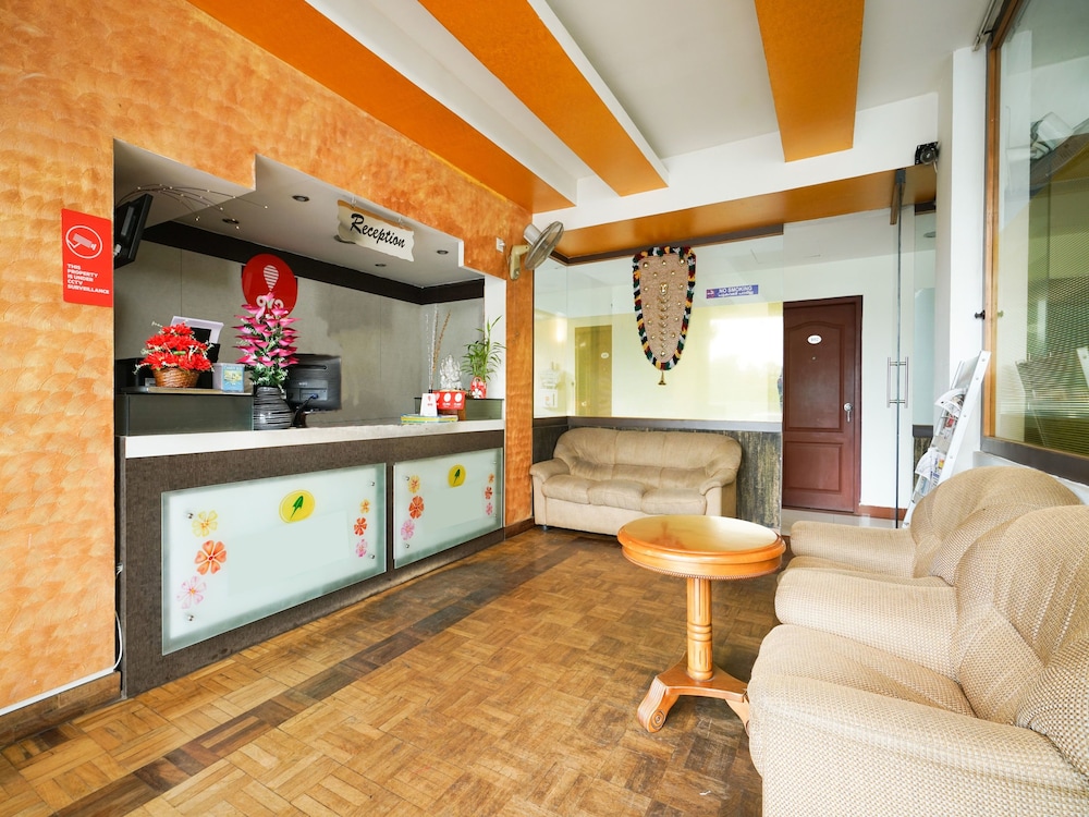 Oyo 14374 Mgs Residency - last minute hotel in Munnar