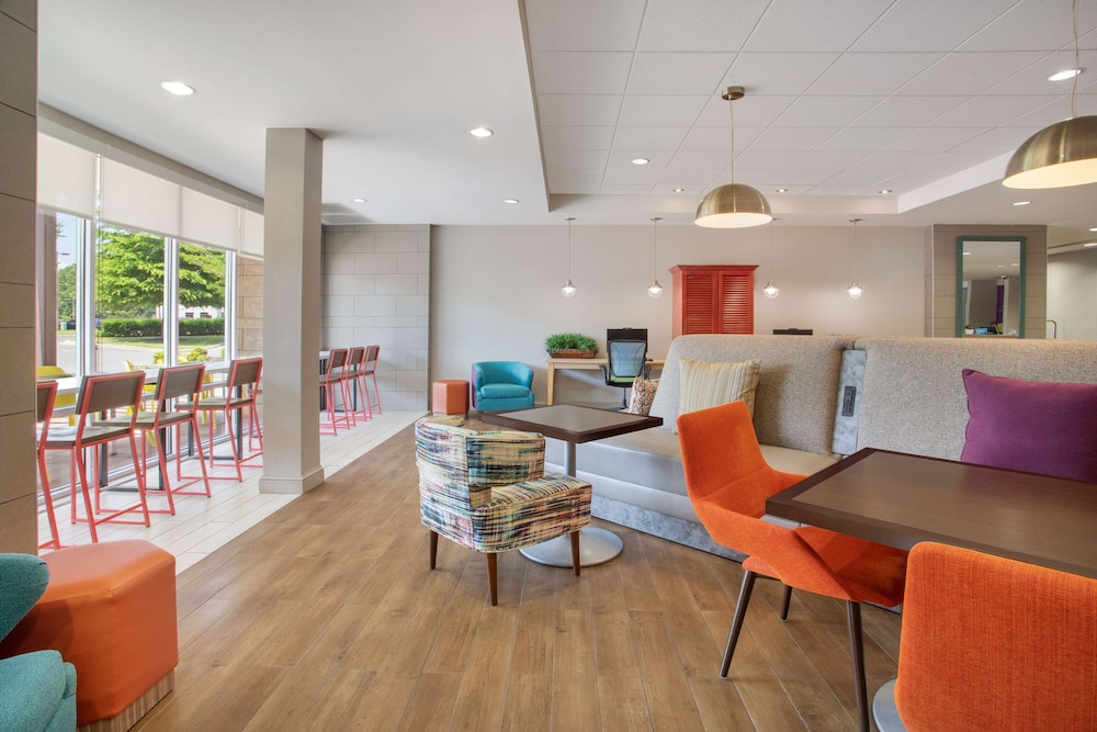 Home2 Suites by Hilton Charlotte I 77 South NC - photo 3