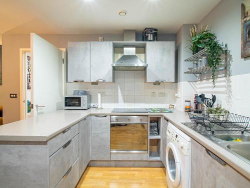 The Majestic Place Sheffield City Centre — 4-Star Luxury Hotel in Sheffield, United Kingdom