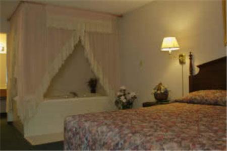 Lakeview Inn - photo 10