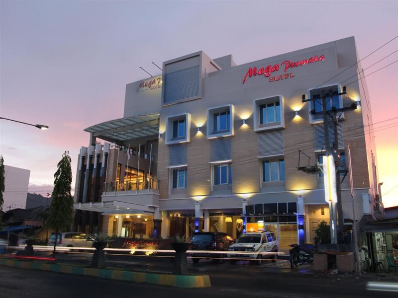 Mega Permata Hotel - carbon neutral hotel in Padangsidempuan