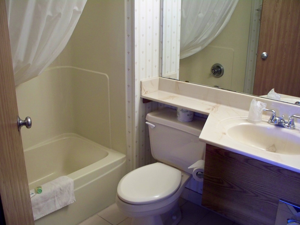 Country Inn Deerwood - photo 39