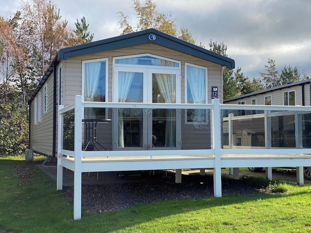 Luxury Caravan Escape by the Seaside Port Seton — hotel in Prestonpans