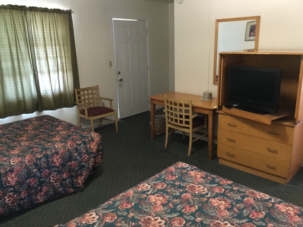 Travel Inn Of Sebring - photo 13