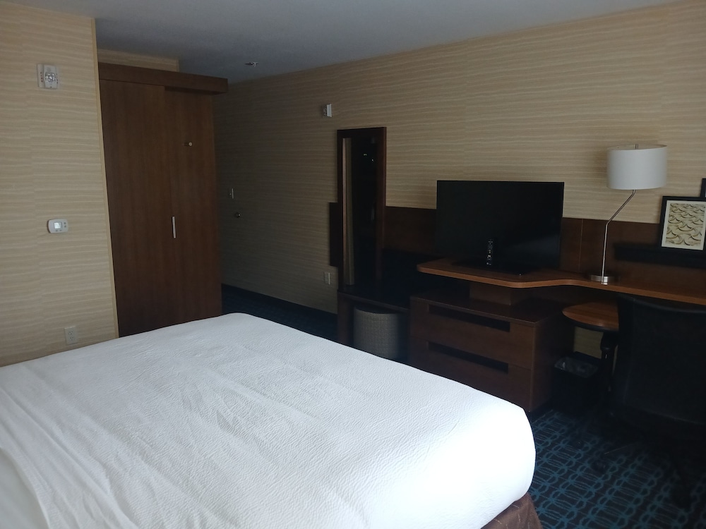 Fairfield Inn & Suites by Marriott Scottsbluff - photo 8