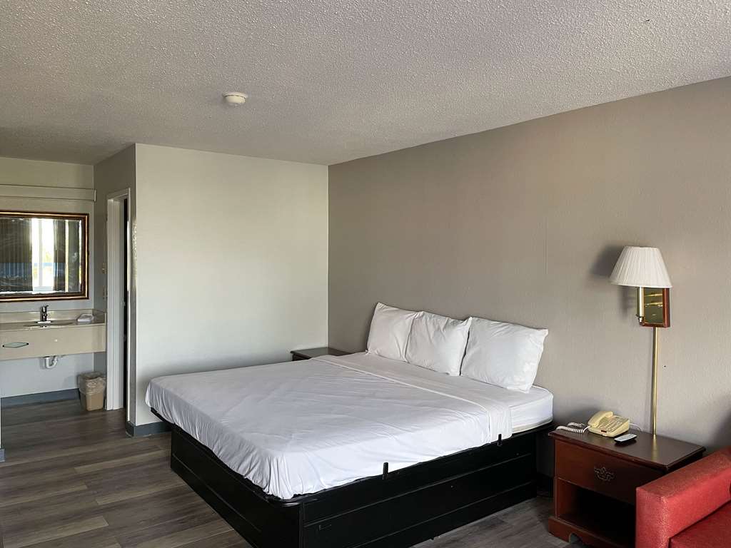 Motel 6 Marianna FL - photo 10