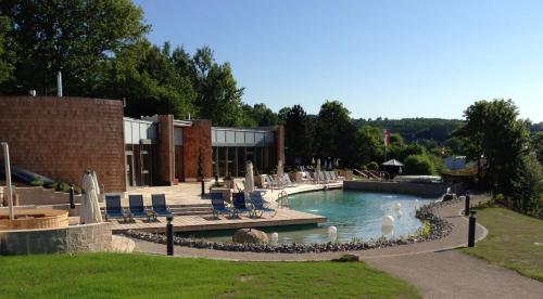 Ferienhaus Holunderweg an der Theme Obernsees mit Sauna - carbon neutral hotel in Unknown City