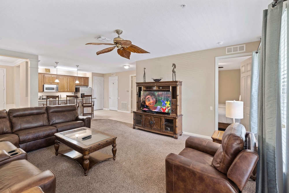 Vista Cay by Orlando Resort Rentals on Universal Boulevard - photo 67