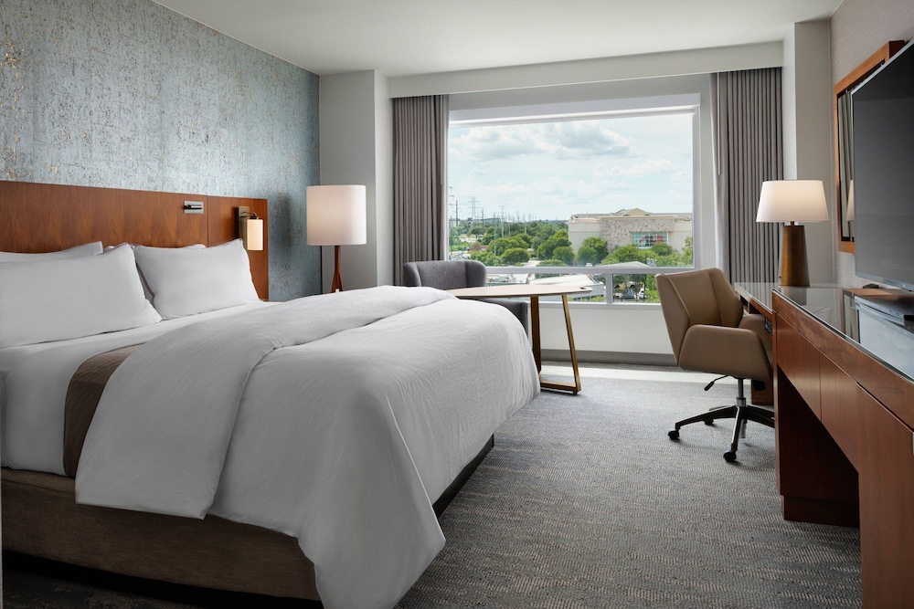 The Westin Austin at The Domain - carbon neutral hotel in Austin