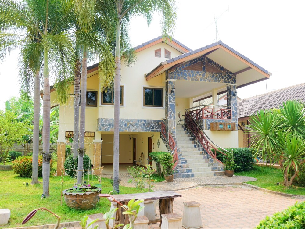 Talekaew Resort in Phitsanulok, Thailand