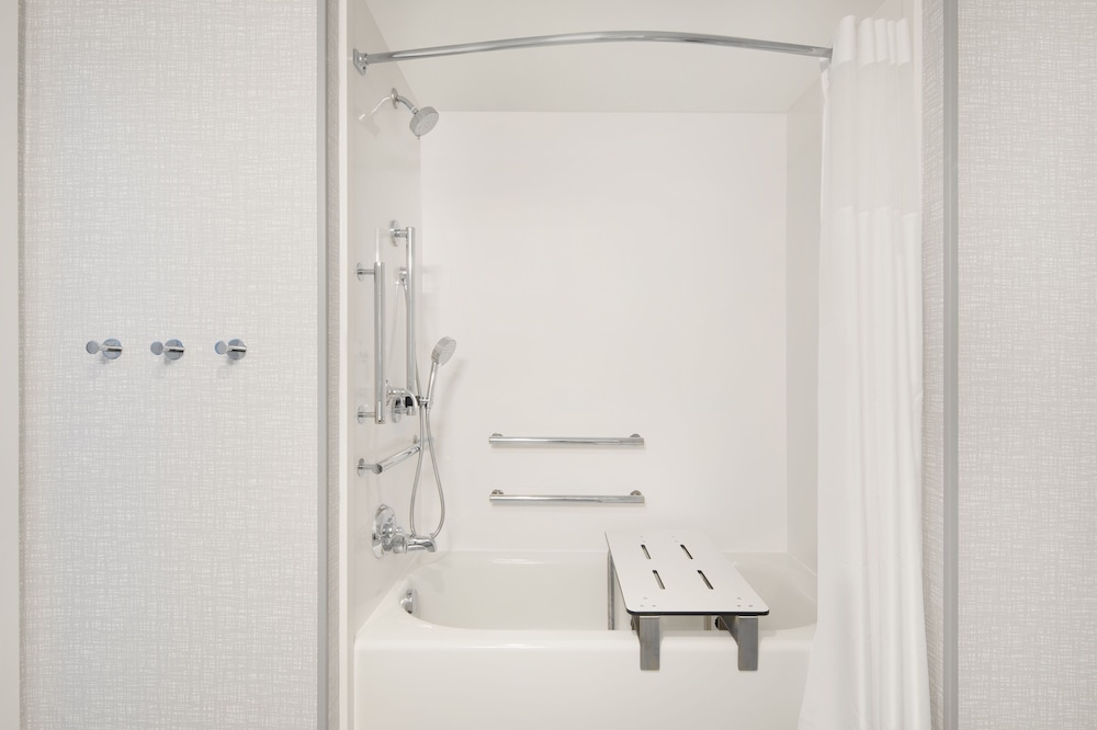 Hampton Inn & Suites Richmond Short Pump - photo 18