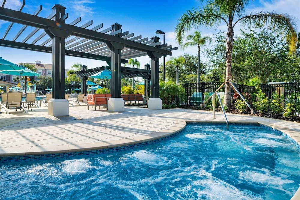 Epic Universe Beautiful Condo Vista Cay Orlando 3026 — 4-Star Luxury Hotel in Orlando, United States