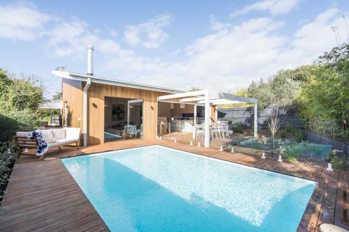 Baja — 4-Star Luxury Hotel in Blairgowrie, Australia