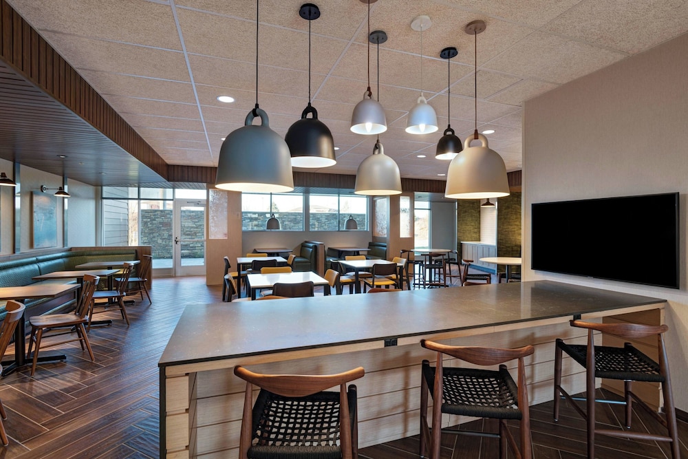 Fairfield Inn & Suites by Marriott Oskaloosa - photo 19