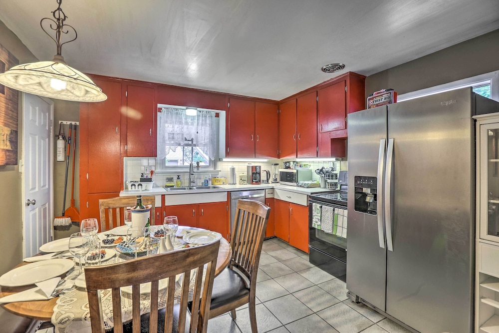 Relaxing Golden Getaway with Grill Less Than 1 Mi to Town in Golden, United States