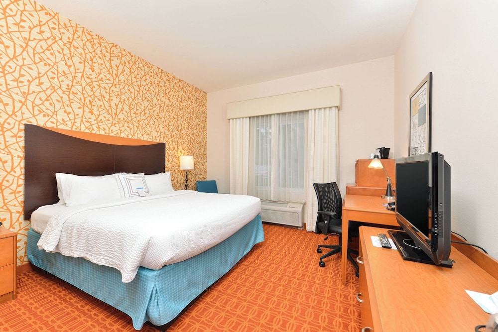Fairfield Inn & Suites by Marriott Kingsland - photo 7