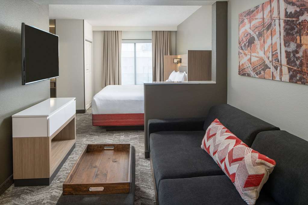 Sonesta Select Nashville Airport Suites - photo 2
