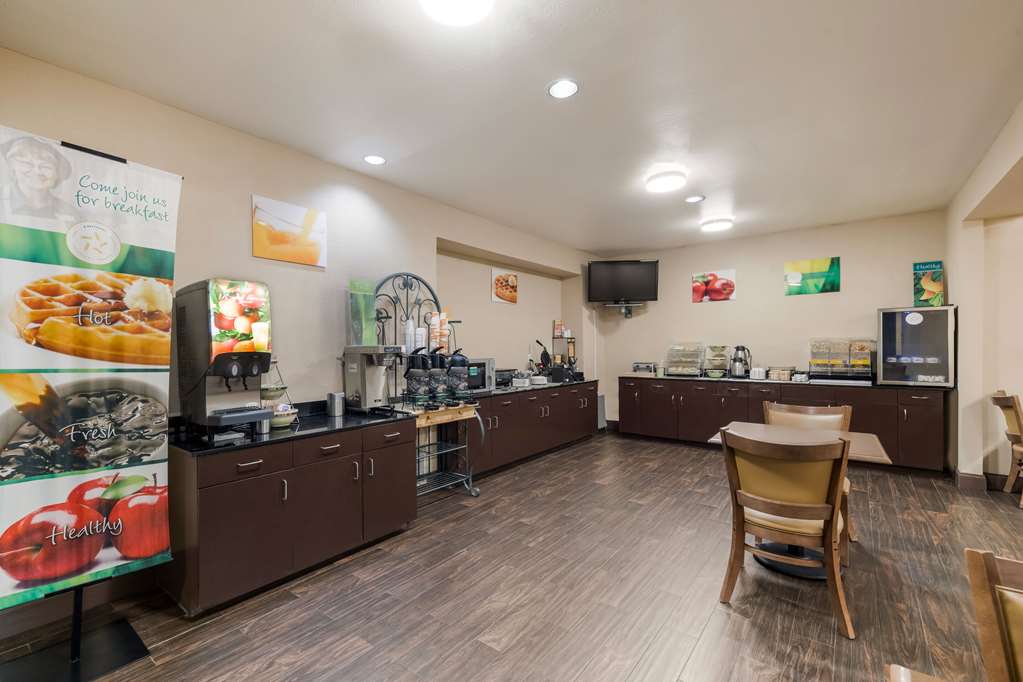 Quality Inn & Suites Terrell - photo 34