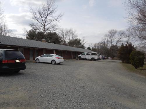 Slumberland Motel Mount Holly - photo 8