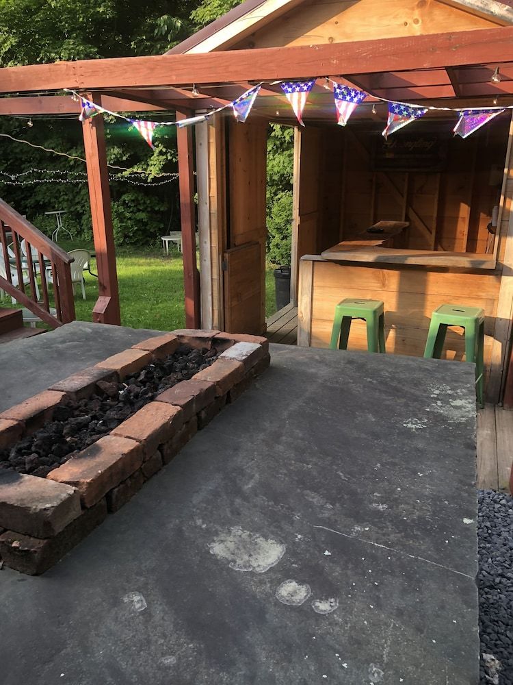 Gravity Inn Motel - featured photo