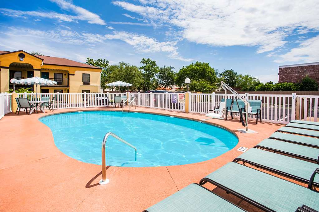 Howard Johnson by Wyndham Panama City - photo 3