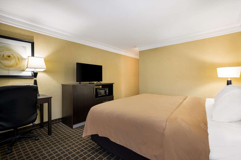 Quality Inn & Suites Syracuse Fairgrounds - photo 19