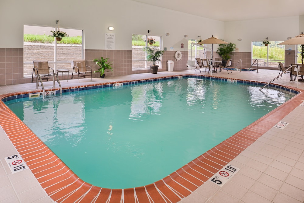 Holiday Inn Express & Suites Parkersburg Mineral Wells by IHG - photo 23