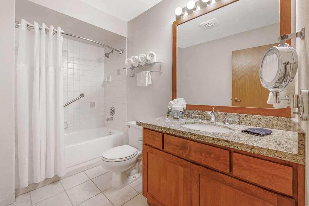 Best Western Plus Mill Creek Inn - photo 28