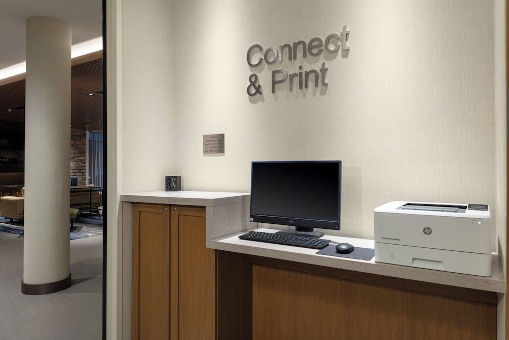Fairfield Inn & Suites by Marriott Medford - photo 16