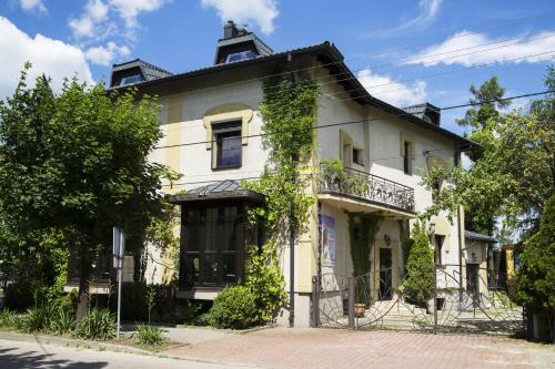 Oberża Złota Gęś — hotel in Siewierz