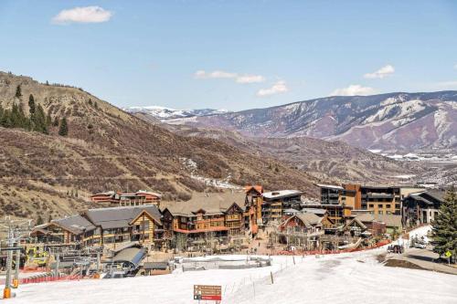 Shadowbrook 302 in Snowmass Village, United States