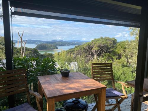 Rusty Fish — 4-Star Luxury Hotel in Paihia, New Zealand
