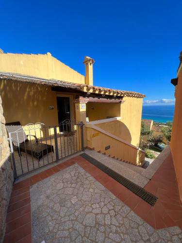 Bilocale Acquamarina presso i nidi dei cormorani in Unknown City, Italy